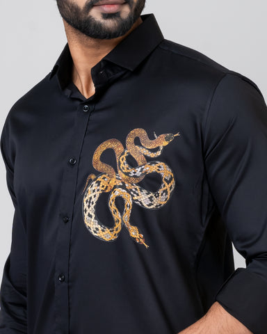 TWO SNAKE Black Shirt