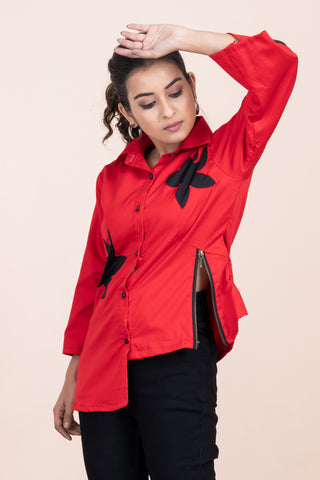 FLOWER APPLIQUE  RED SHIRT